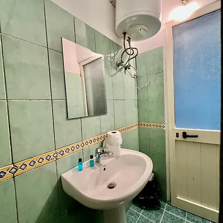 Spiranca Luxury בית הארחה טיראנה